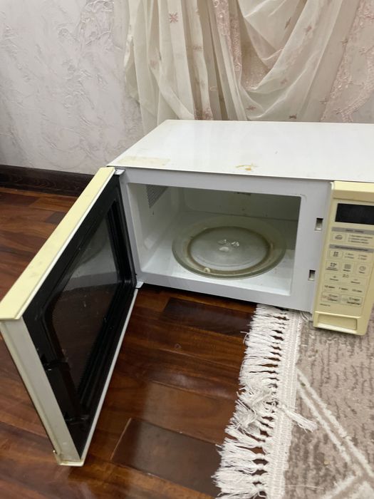 Микроволновая печь