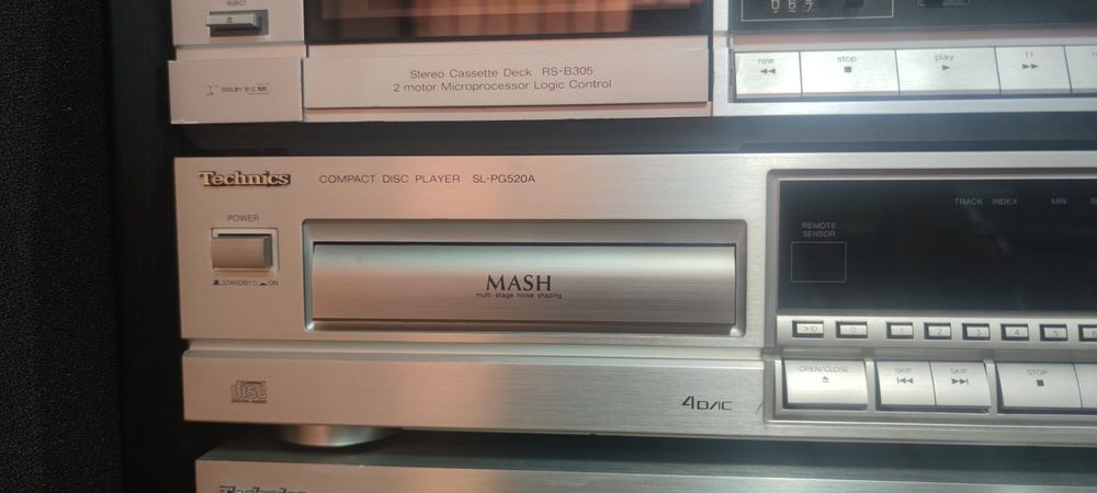 Technics: Deck RS - B305, CD Player SL PG 520, Boxe SB CA 10