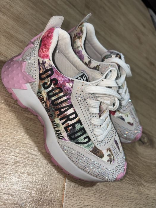 Adidasi dsquared 2