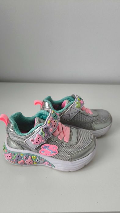 Adidași Skechers 22