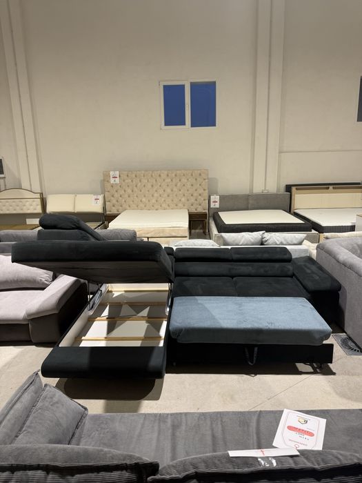 Coltar modern extensibil cu lada de depozitare-260x200 cm