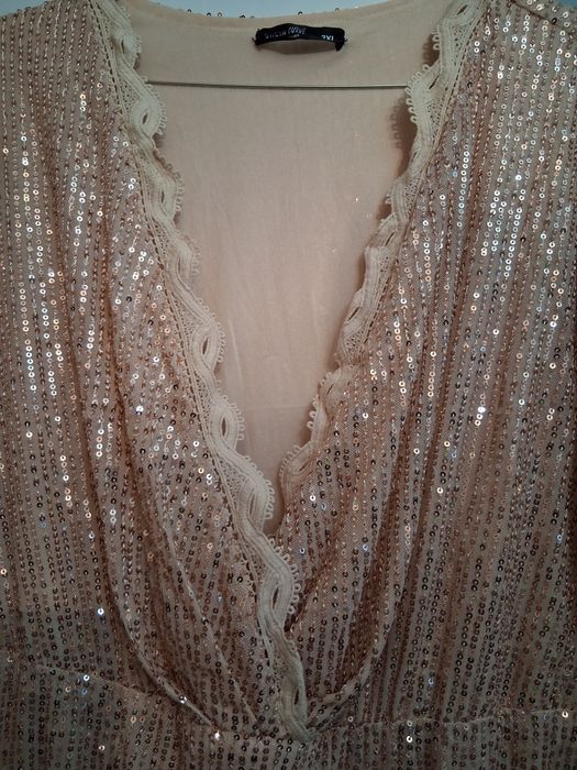 Rochie cu paiete