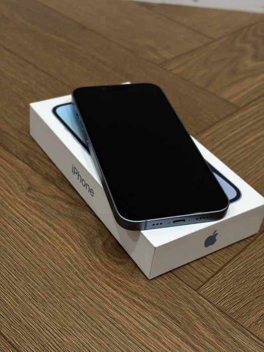 iPhone 14 128гб, цвет голубой