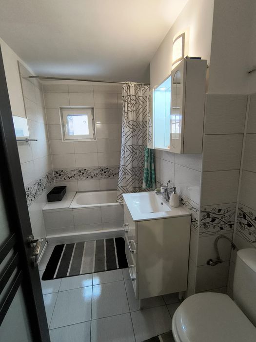 Apartament spre inchiriere