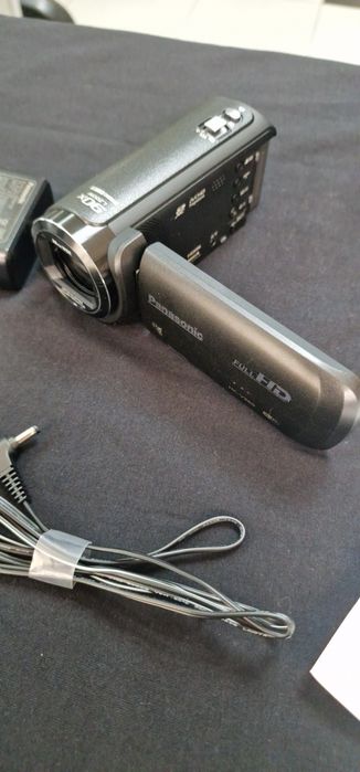 Видеокамера Panasonic HC-V380