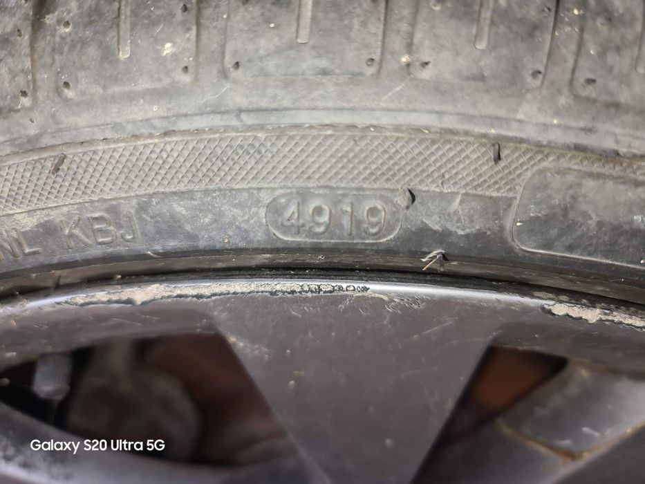 Джанти Opel insignia 20 цола с нови летни гуми 245 35 20