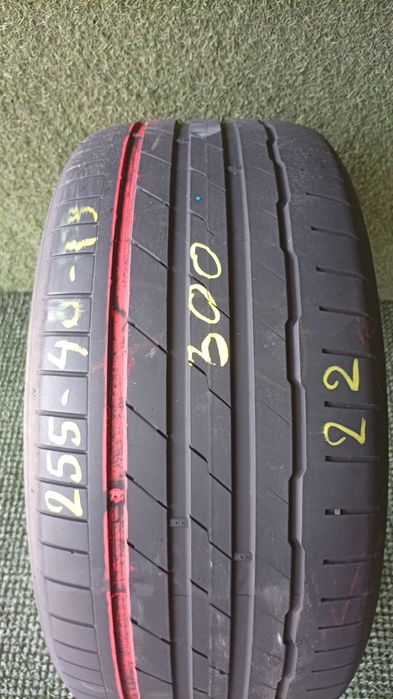 255 40 19 Hankook o bucată