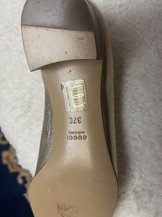 Продам туфли коженные Gucci