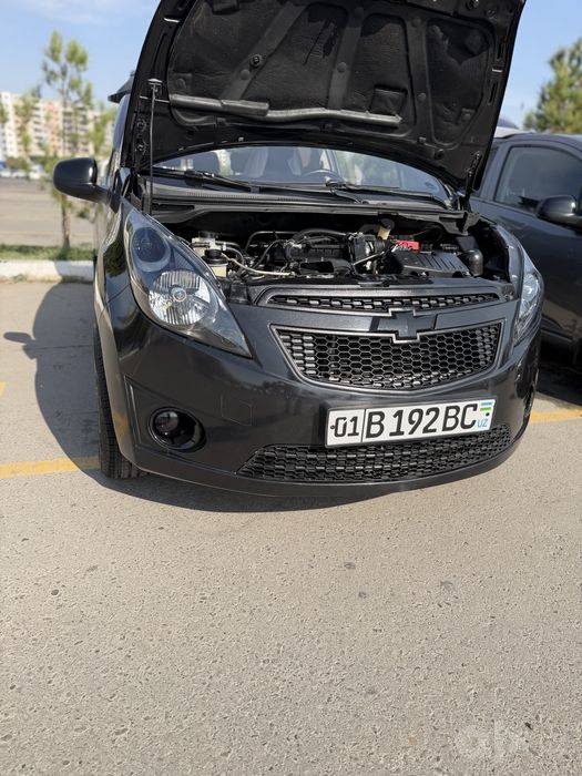 Продается спарк в хорошем в идеальном состояние