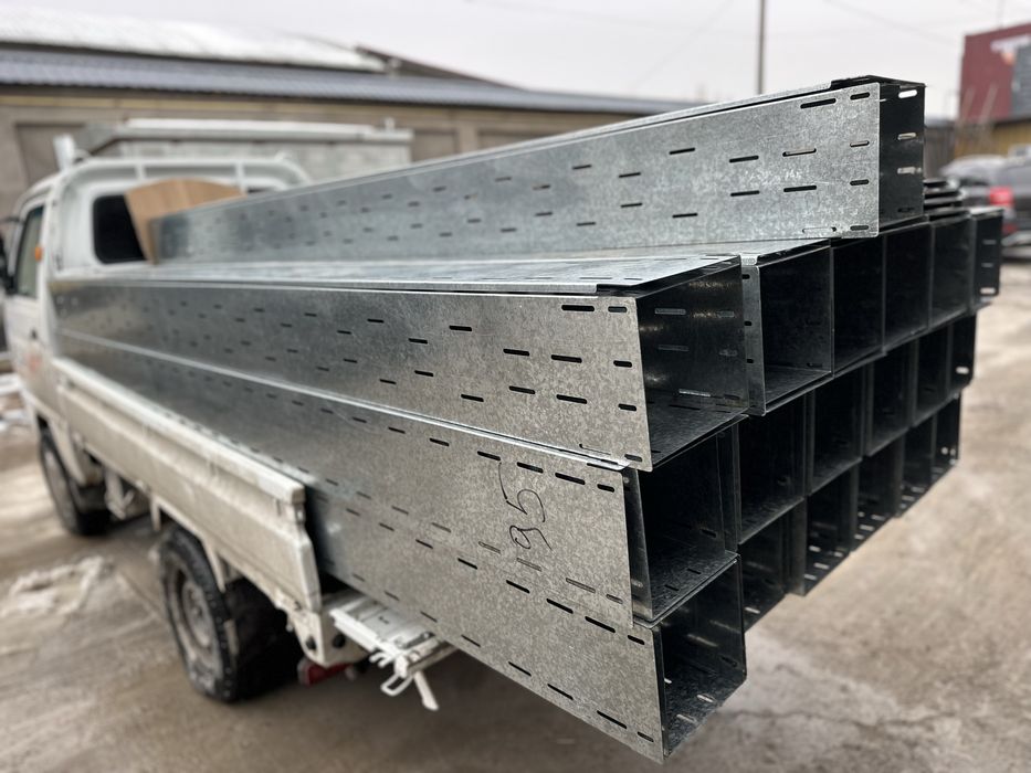 Лоток перфорированный