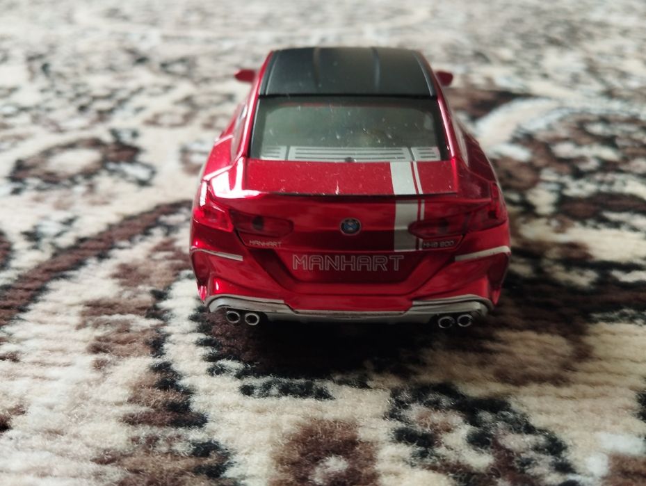 BMW M8 Модель масштабная