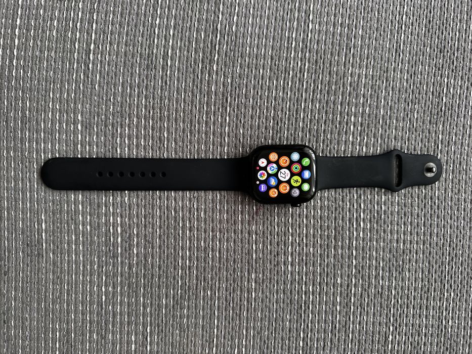 Apple Watch 10 46мм 64г черный.