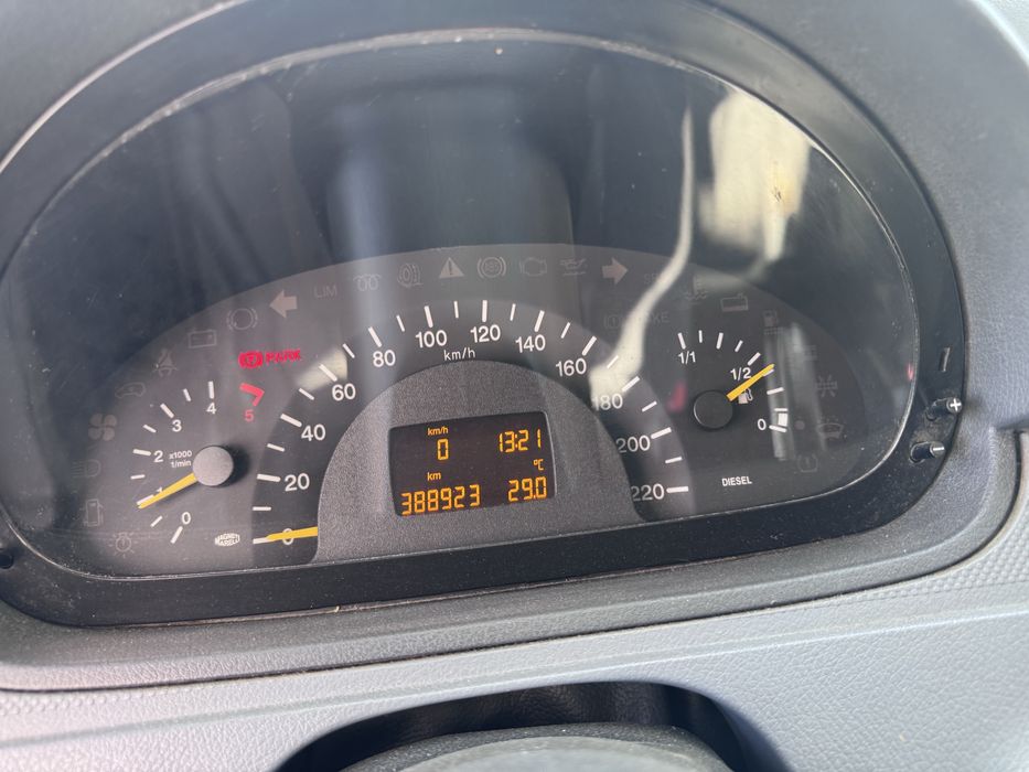 Mercedes Benz Vito 109 CDI
