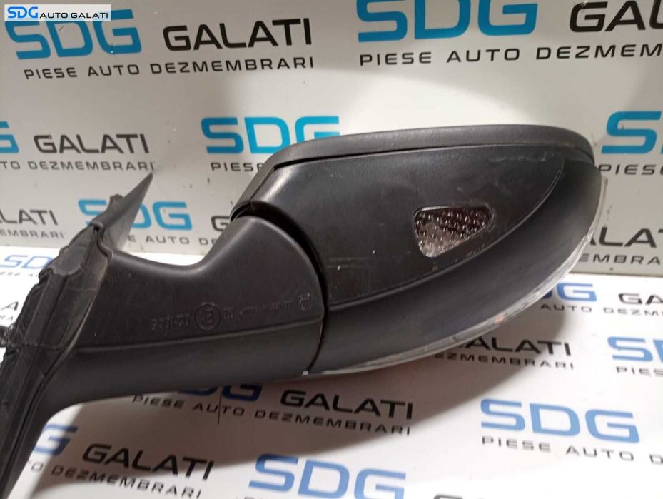 Oglinda Dreapta Electrica FARA Pliere Rabatare cu Lumina Ambientala VW Passat B7 2010 - 2015 Culoare LA7W [M3833]