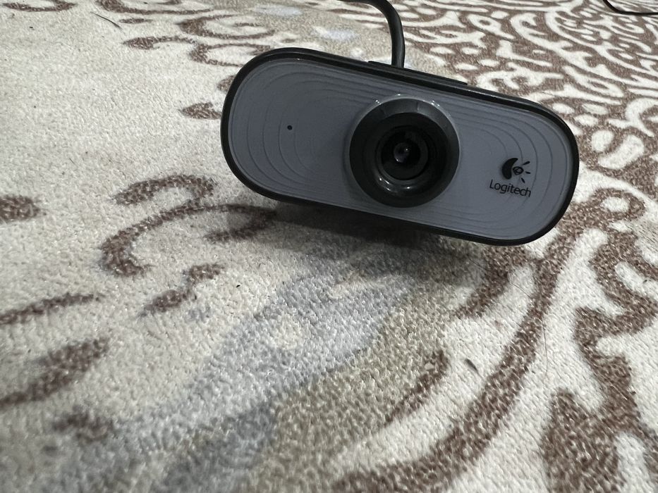 Logitech камера