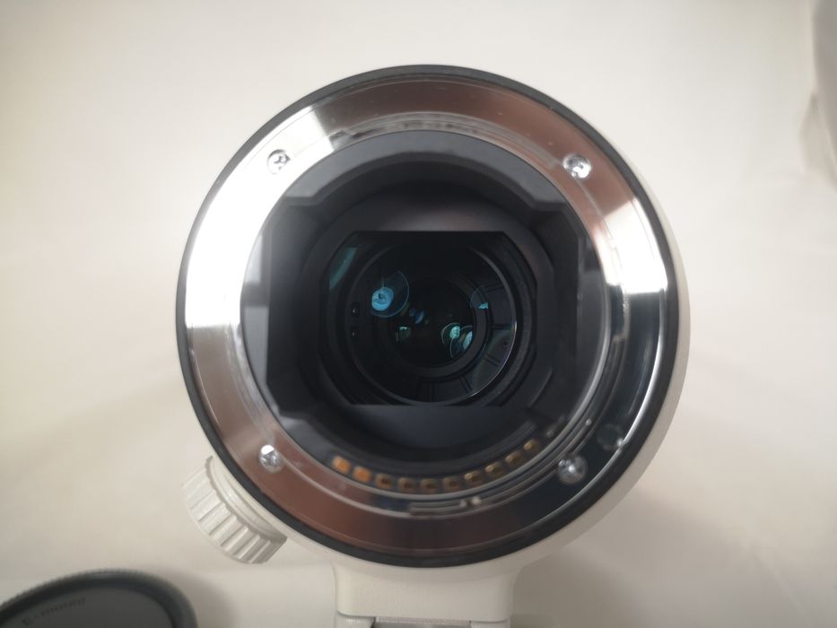 Sony FE 100-400mm f/4.5-5.6 GM OSS в отлично състояние