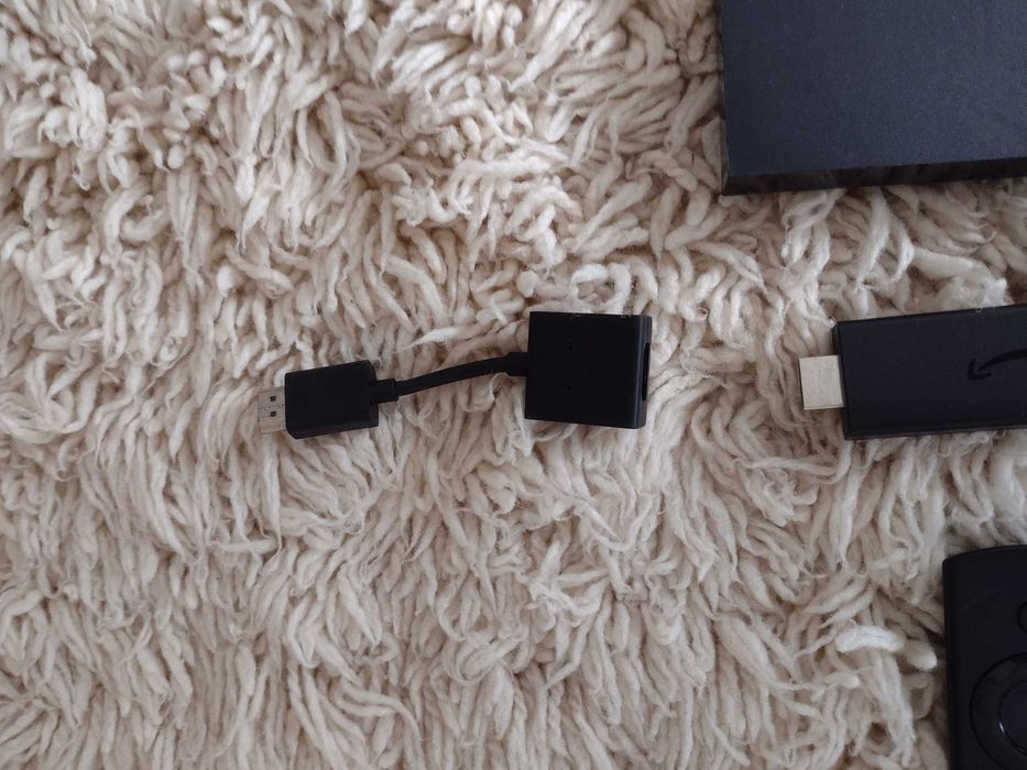 Лот 4 броя Amazon Fire TV BOX