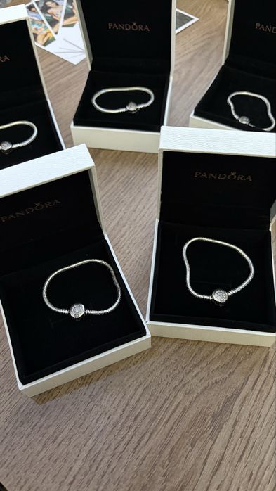 Украшения браслеты Pandora