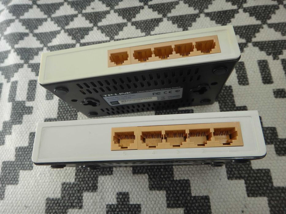 TP-LINK мрежово оборудване (40лв.)