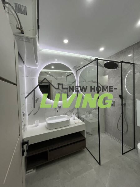 Продава се Тристаен апартамент в Пловдив, Христо Смирненски - 140 кв.м за 1275 €/кв.м - Снимка #6