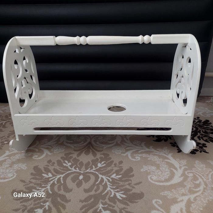 Ақ бесік жақсы жағдайда