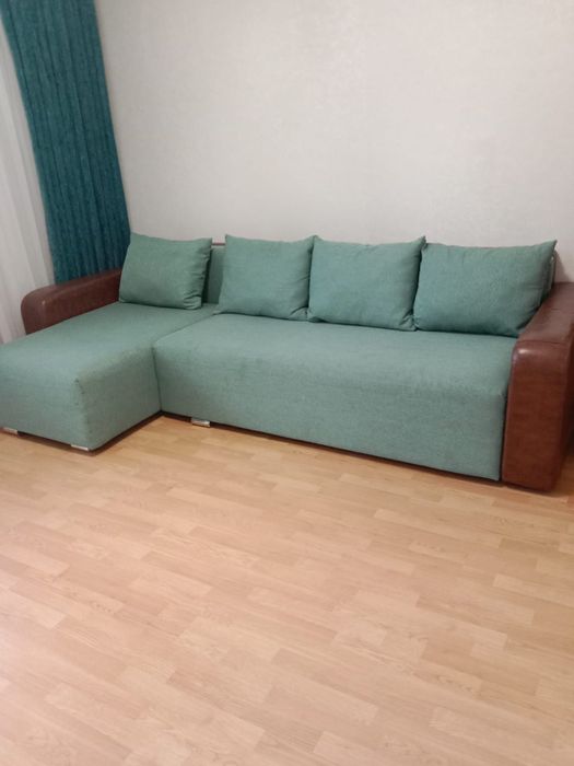 Диван гостинный, раскладной