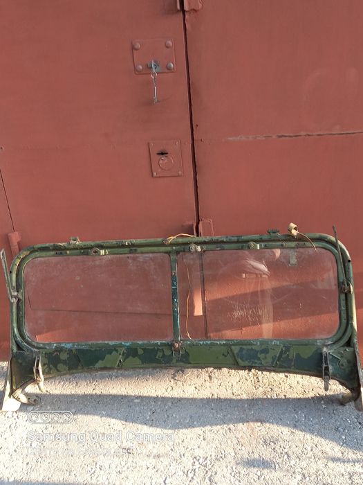 Автомобильные часы Волга Газ 21