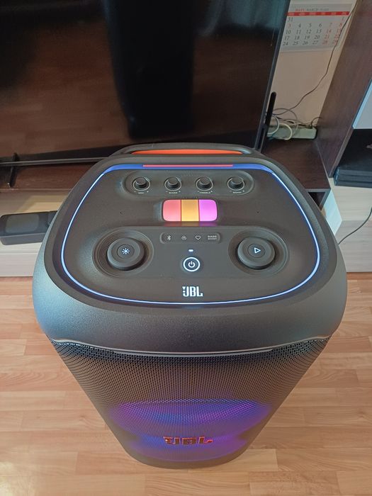 JBL Partybox ultimate 1100 w