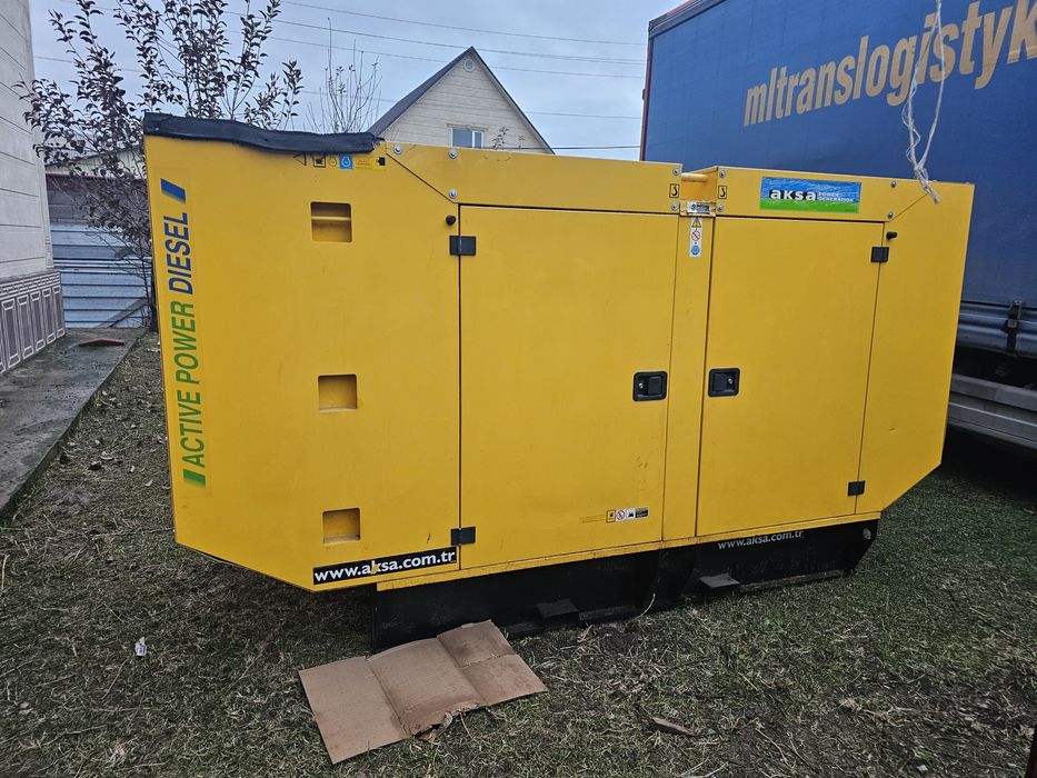 Продам Генератор Работал очень мало