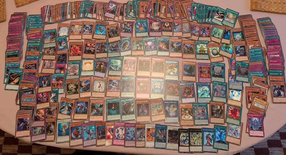 Автентични Yu-Gi-Oh! сингли singles,цели готови за игра тестета,yugioh