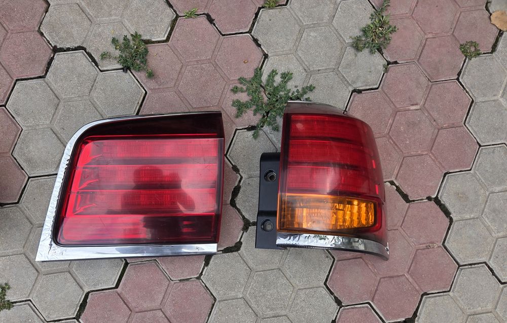 Задний фонарь на Lexus Lx 570