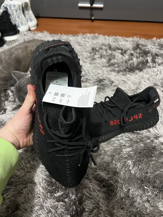 Yeezy boost 350 bred v2