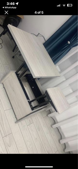 Masă extensibila fantezie cu 4 moduri de utilizare.