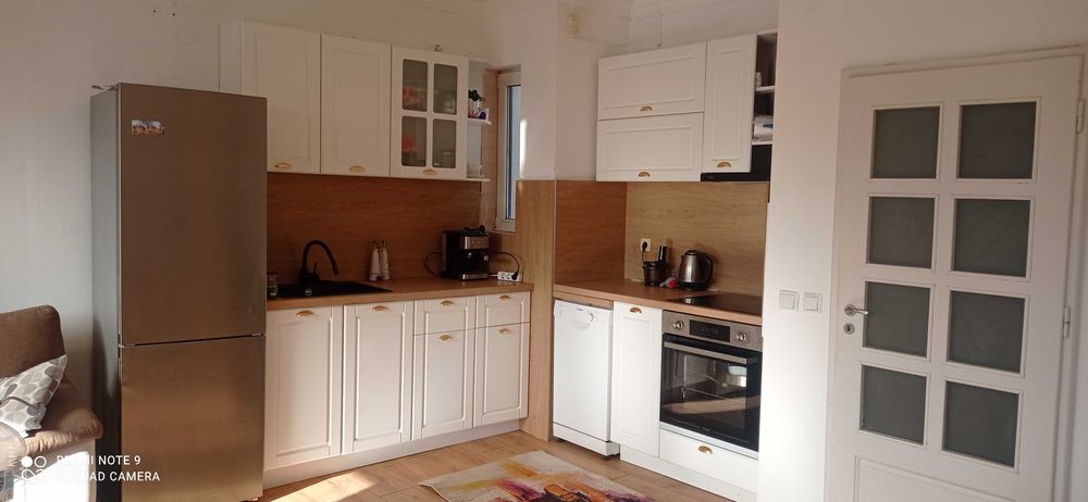 Продава се Двустаен апартамент в Варна, Бриз - 76 кв.м за 1161 €/кв.м - Снимка #4