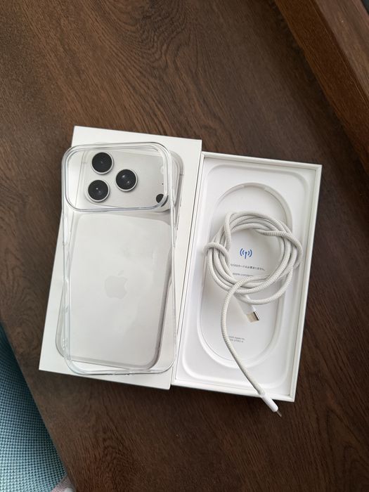 iPhone 17 Pro • 256 ГБ • 97% АКБ