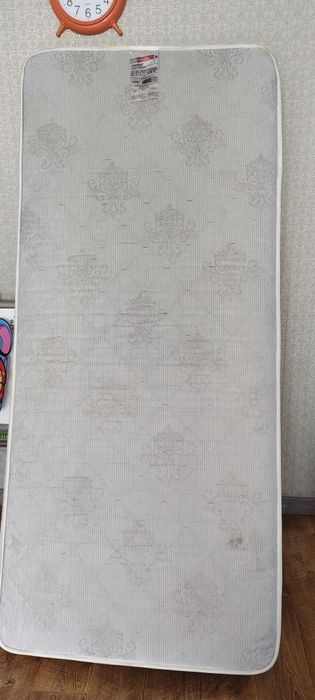 Недорого продам матрас