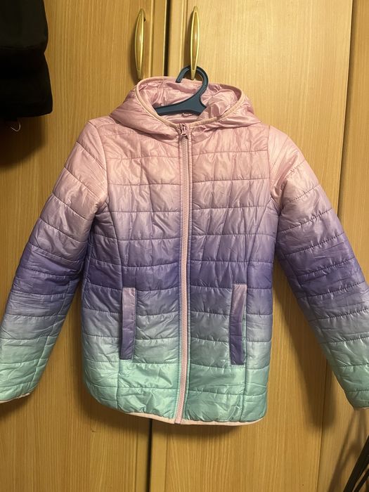 Продам куртку демисезонную