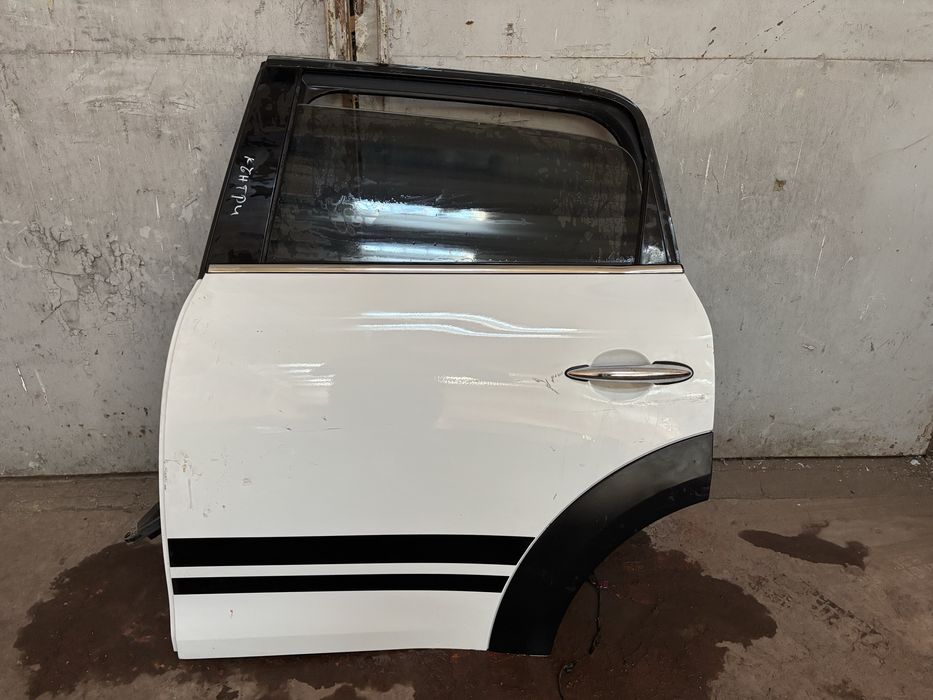 Задна лява врата Mini Countryman
