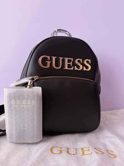 Оригинална чанта Guess