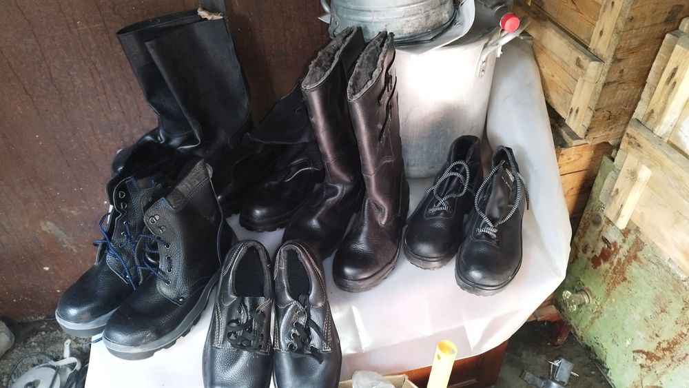 Продам обувь. Новые продаю дешего.