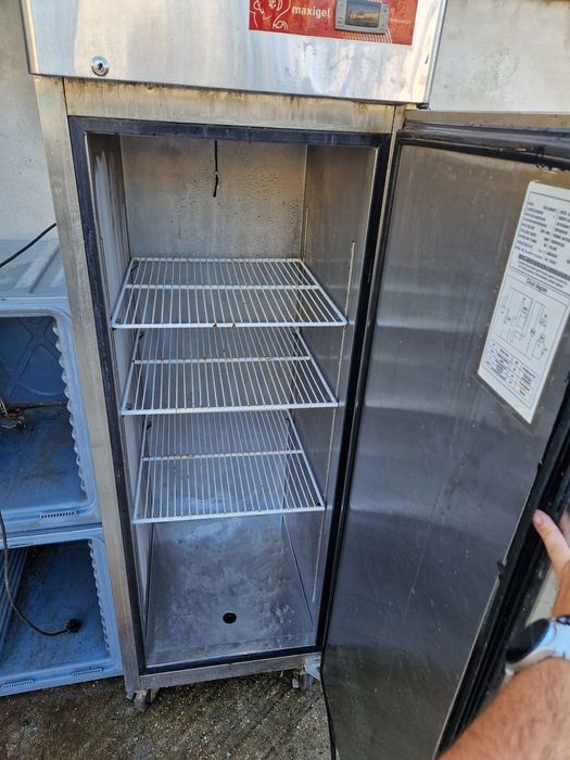 Frigider 1, 2 usi, dulap cald inox,  restaurant sau fast food