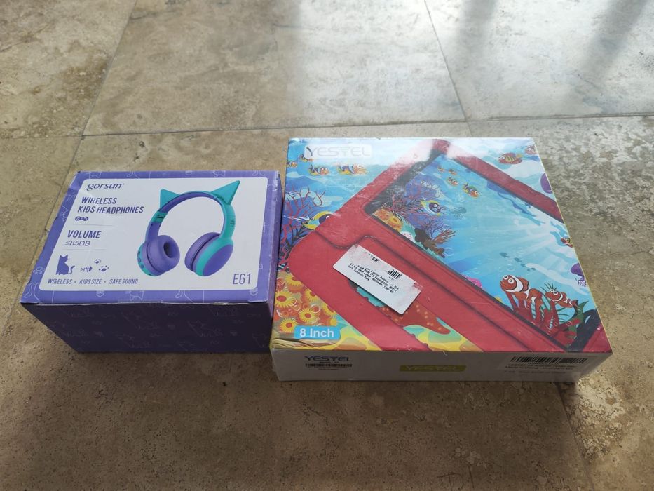 Tableta si casti ptr copii