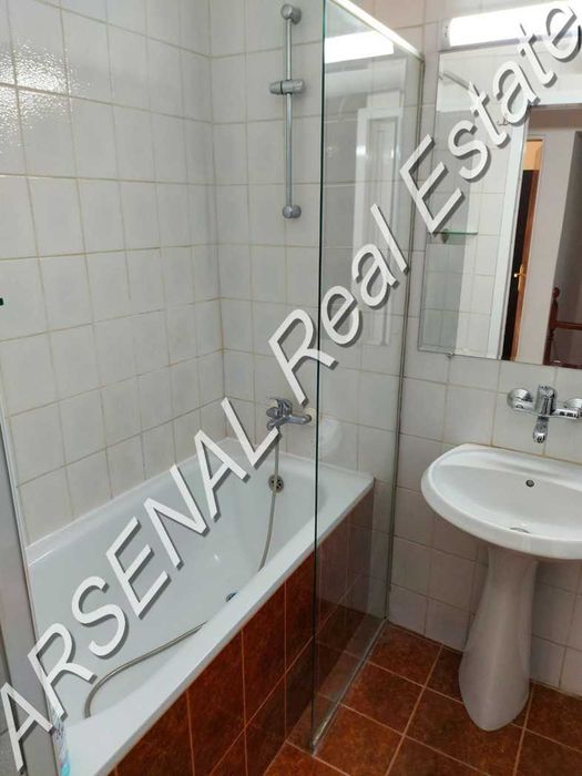 Дава се под наем Четиристаен апартамент в София, Редута - 190 кв.м за 800 € - Снимка #6