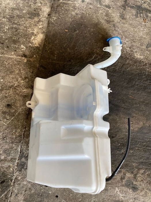 Vas spalator parbriz Volvo XC60 2008-2013 30753424, 30753425