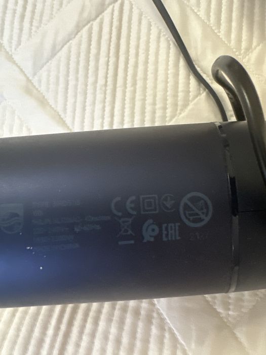 Фен для сушки волос Philips