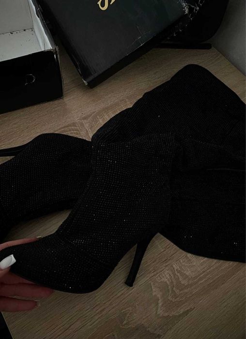 Cizme cu pietricele - Marimea 37