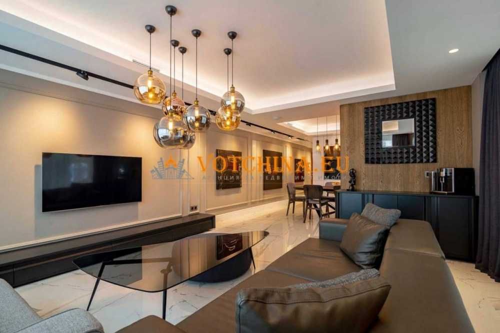 Продава се Тристаен апартамент в Варна, Бриз - 152 кв.м за 2303 €/кв.м - Снимка #8