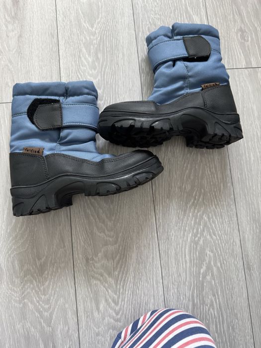 Ghete noi imblanite marimea 31