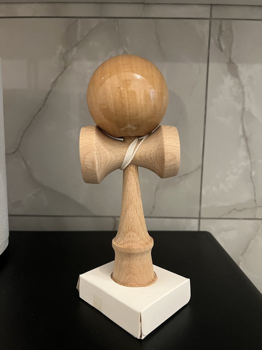 Kendama Royal stil lemn
