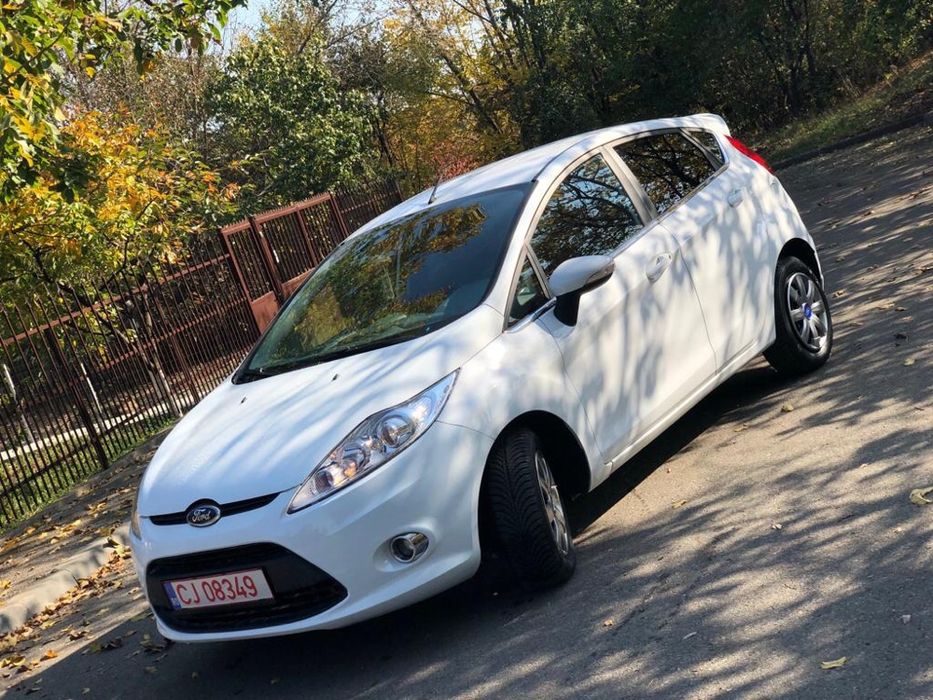 Inchirieri auto de la 16 eur/ wow rent a car